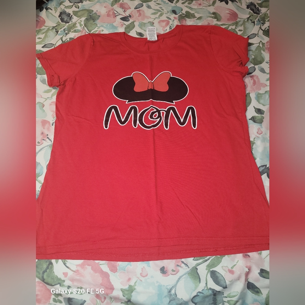 T-shirt minnie mom